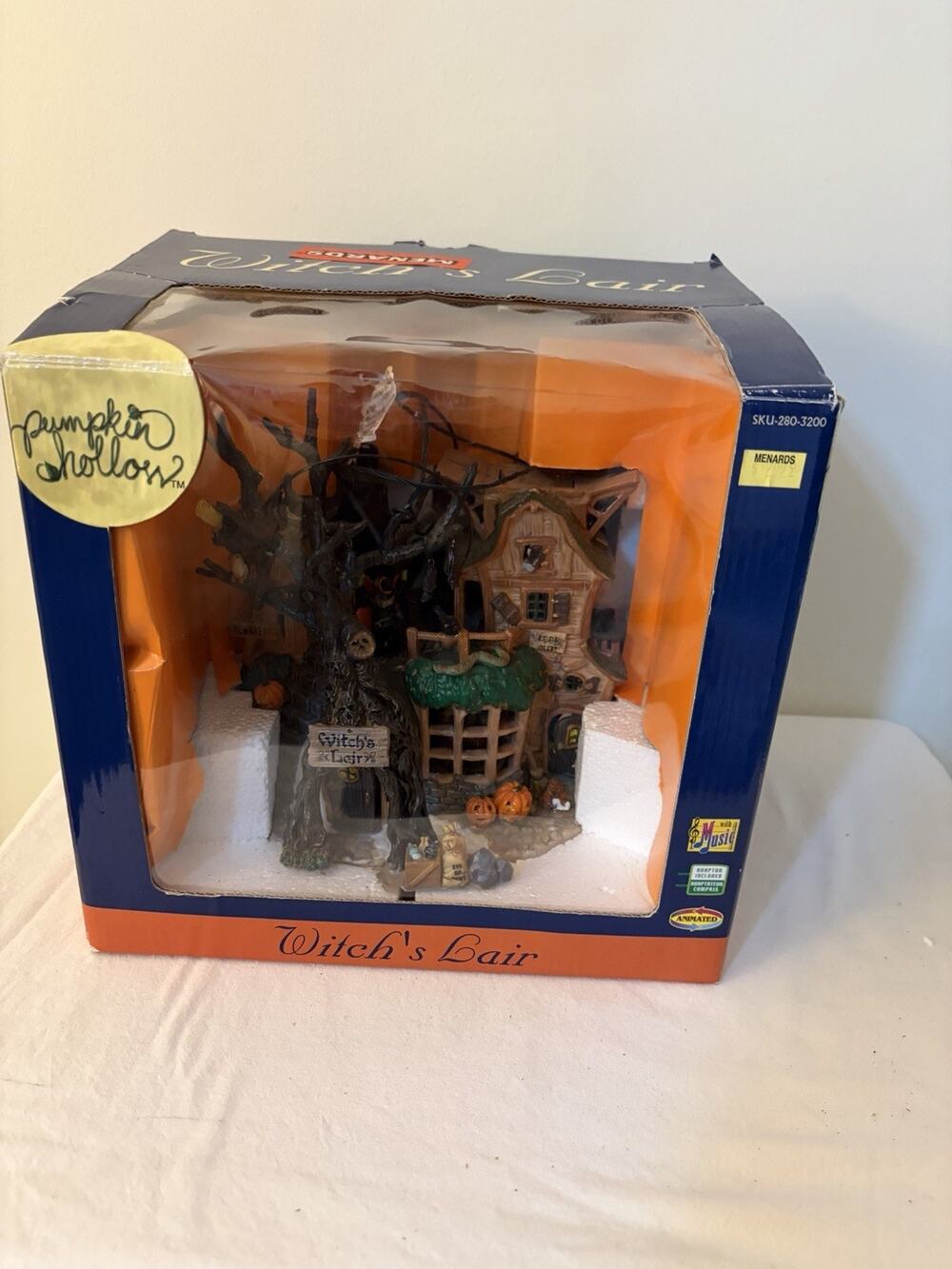 Lemax Spooky Town Witch’s Lair Lighted Musical Halloween House 45003 FLAW